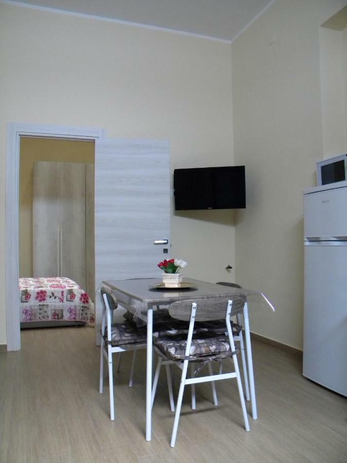 La Casetta Del Viale 13 パレルモ エクステリア 写真