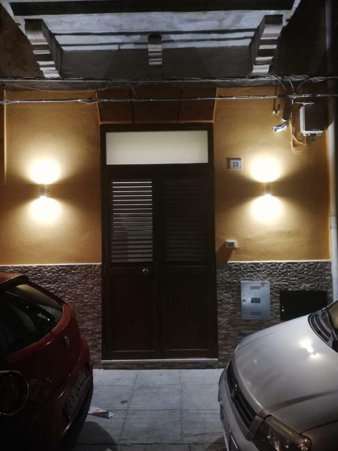 La Casetta Del Viale 13 パレルモ エクステリア 写真